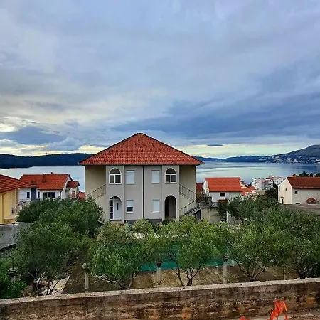 Lucin Trogir